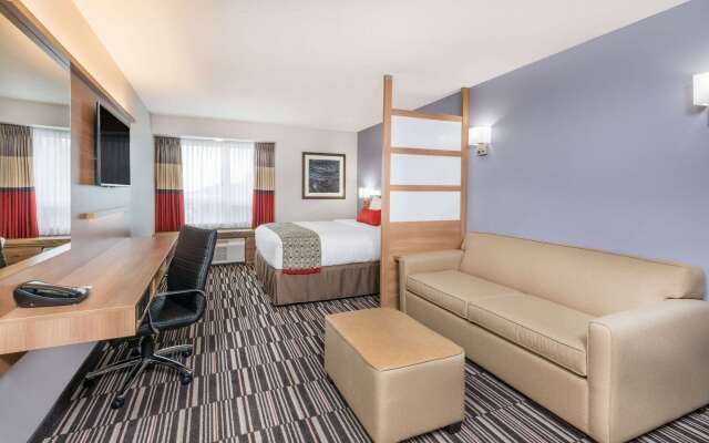 Microtel Inn & Suites by Wyndham Sudbury