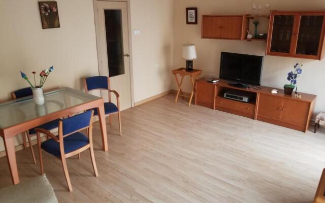 Calle de Dona Dolsa n6, 2Dcha