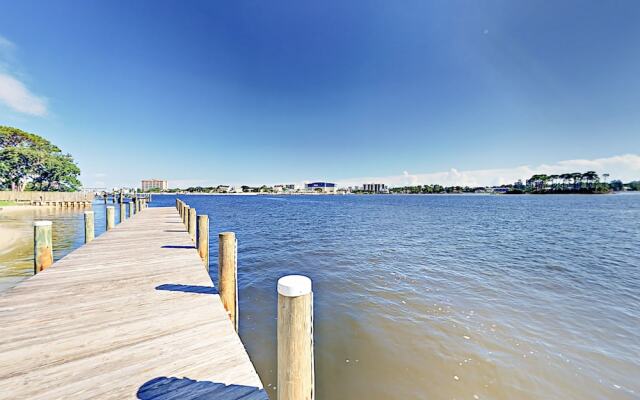 Dune Avenue - 3 Br Home