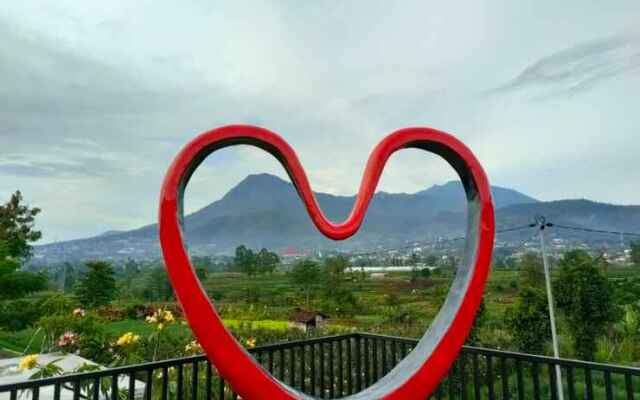 Tetirah Villa Santrean Batu