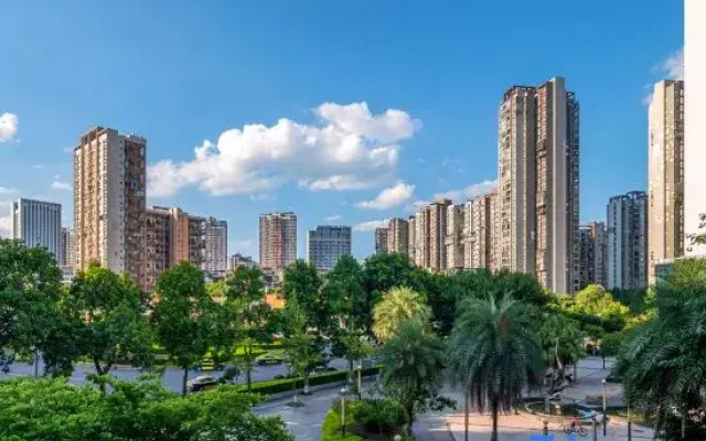 Yunlan Hotel