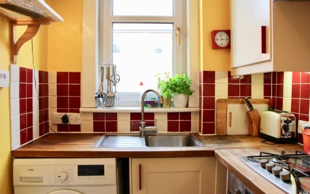 2 Bedroom Flat With Beautiful Views