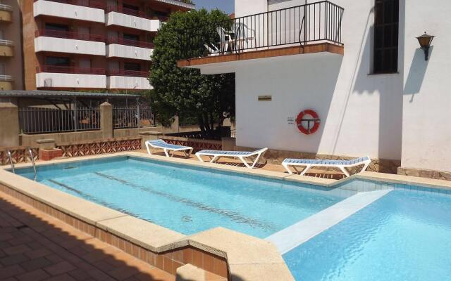 Rv Hotels Apartamentos Villas Piscis