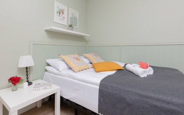 Warsaw Studio Woronicza by Renters