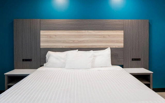 La Mirage Inn - Long Beach