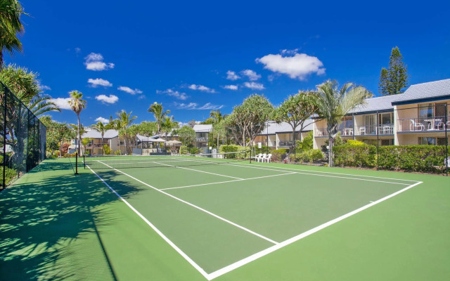 Beach Breakers Resort