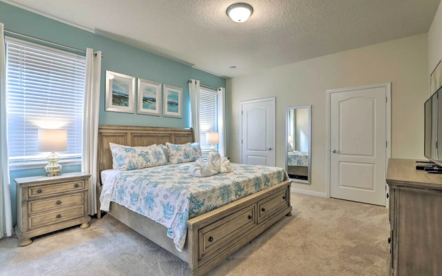Upscale Kissimmee Retreat