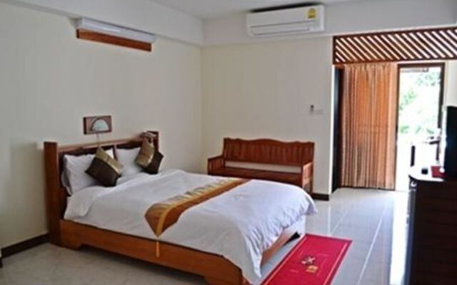 Riverfront Hotel Mukdahan