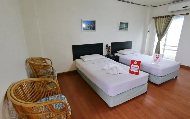 NIDA Rooms Sop Tui 52 Rail Road