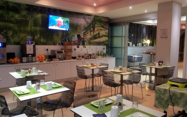 Grand Hotel Niort Centre