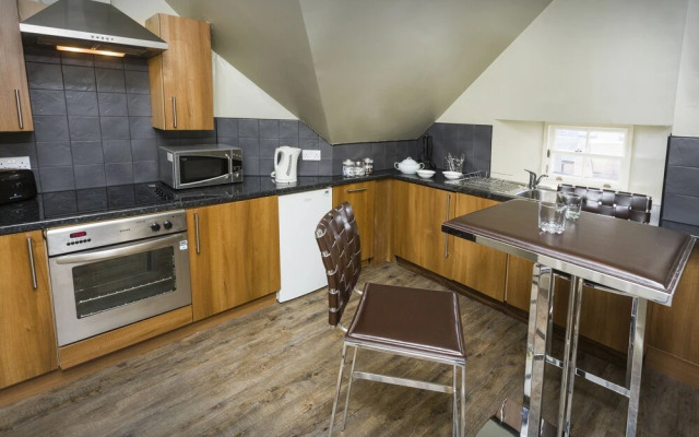 Nicolson Apartments