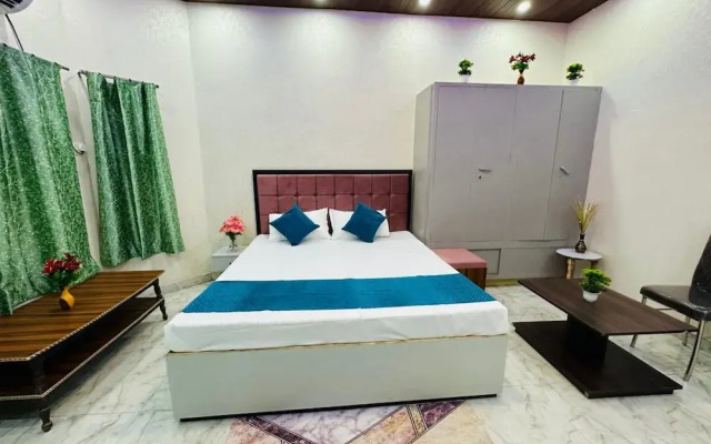 Goroomgo Star Residency Varanasi