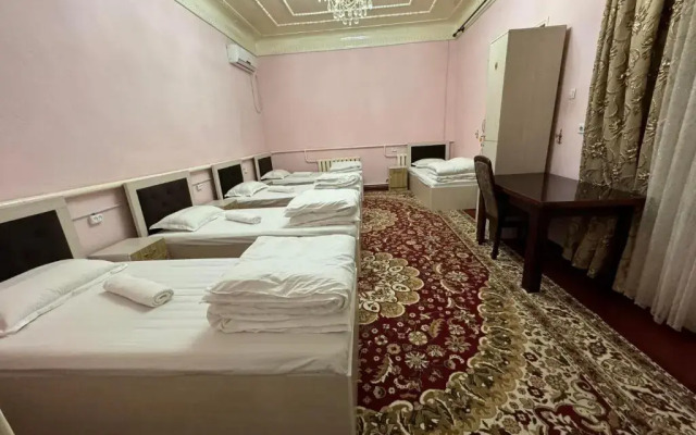 Bruce hostel