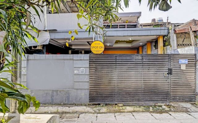 OYO 91330 City Munigar Residence SyariahNearTegalega Park