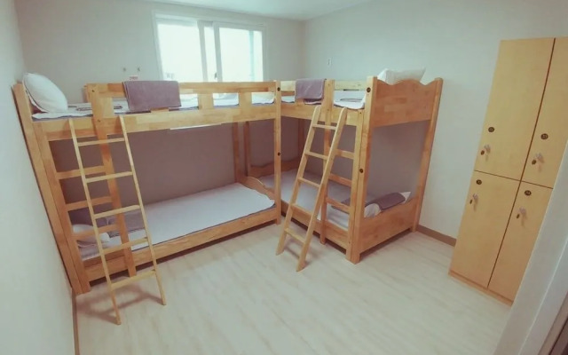 Gyeongju Alley Guesthouse