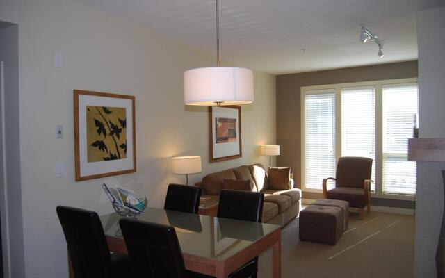 Okanagan Valley Rentals at Strand Lakeside Resort