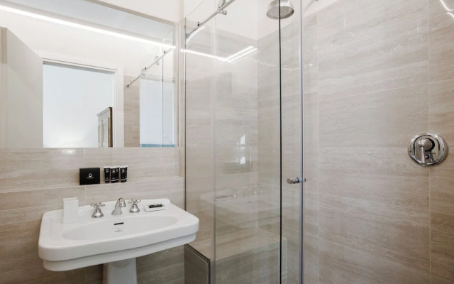 Spanish Steps Studio