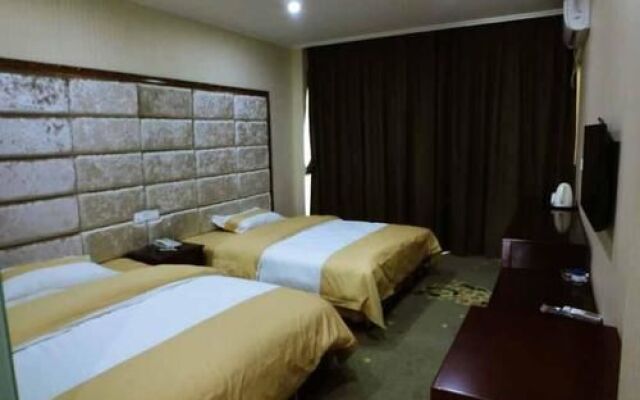 Wuhan Lianzi Lake Boutique Hotel
