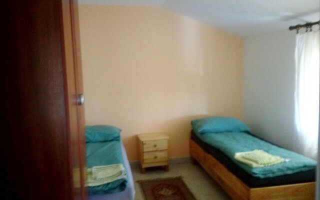 Apartment With 3 Bedrooms in Belišce, With Furnished Garden and Wifi