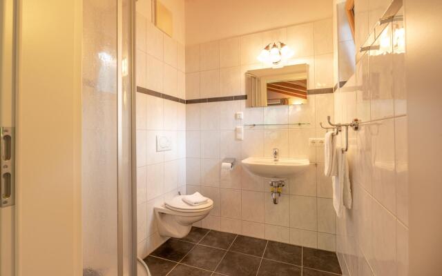 Seventeen Schmittental Near ski Lift