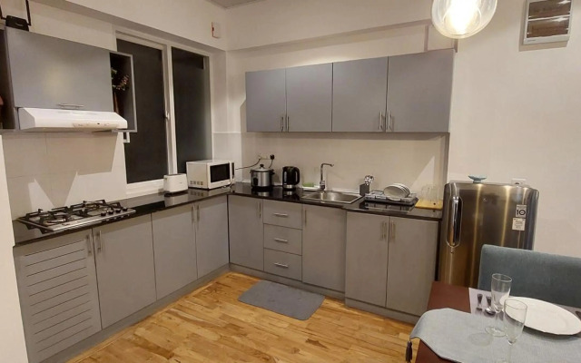 The Edge Luxury Apartment