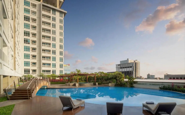 The Reiz Suites, Artotel Curated