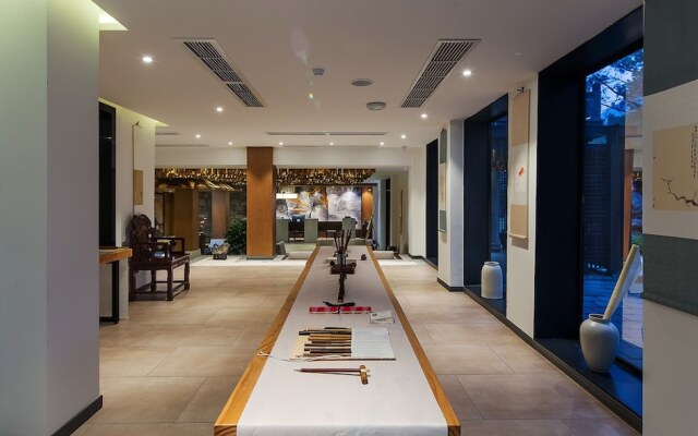 Yue Xi Shan Ju Resort