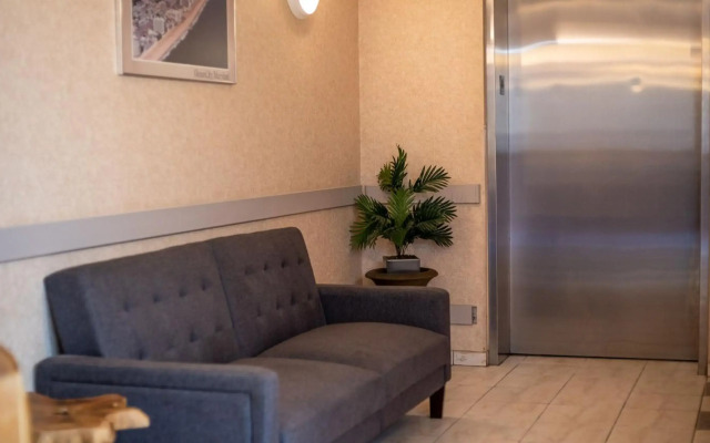 Ocean 1 Hotel and Suites