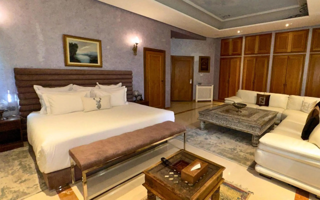 Sillage Palace Sky & Spa