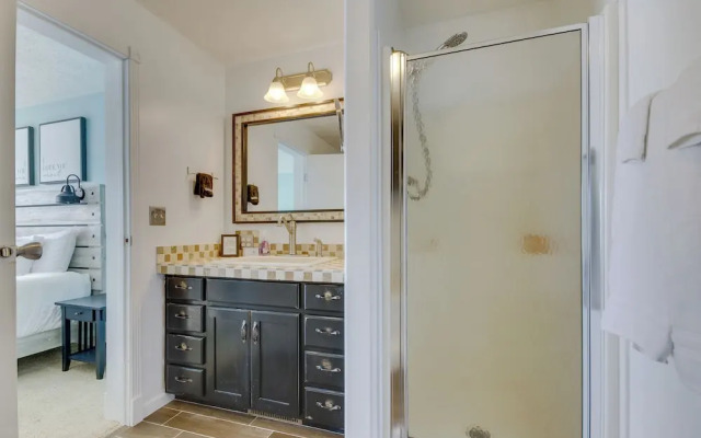 Gravois Mills Home: Boating Vacation!