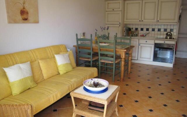 Appartement Cavalaire-sur-Mer, 3 pièces, 6 personnes - FR-1-100-206