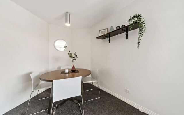 Accommodate Canberra - Griffin