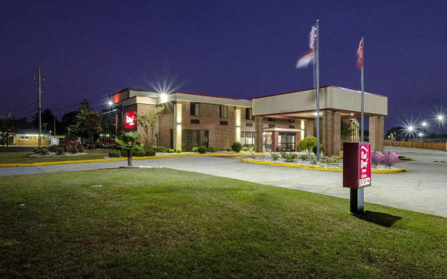 Red Roof Inn & Suites Jacksonville, NC