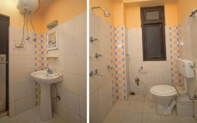 Gompus By OYO Rooms