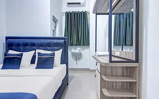 OYO 90704 Nabila Residence Syariah