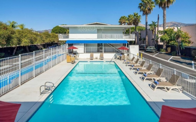 Vagabond Inn - Santa Barbara