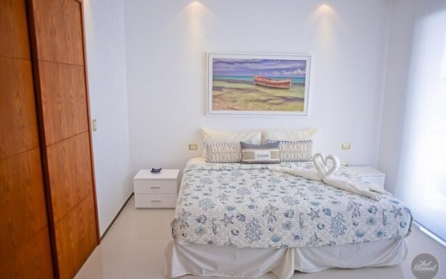 Condominio Menesse By 5th Avenue Realty Group