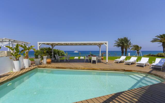 Beachfront Dream Villa