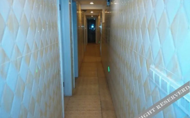 Yichang Longfeng Inn