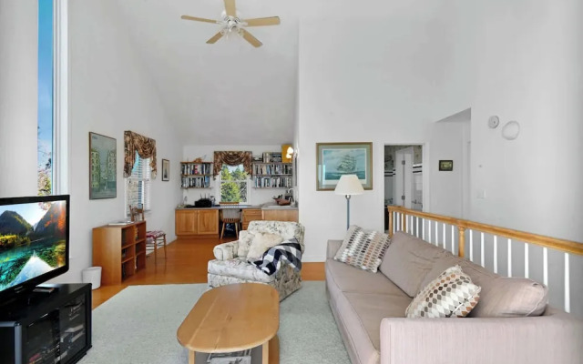 3BR Oceanfront on Nubble Cliffs!