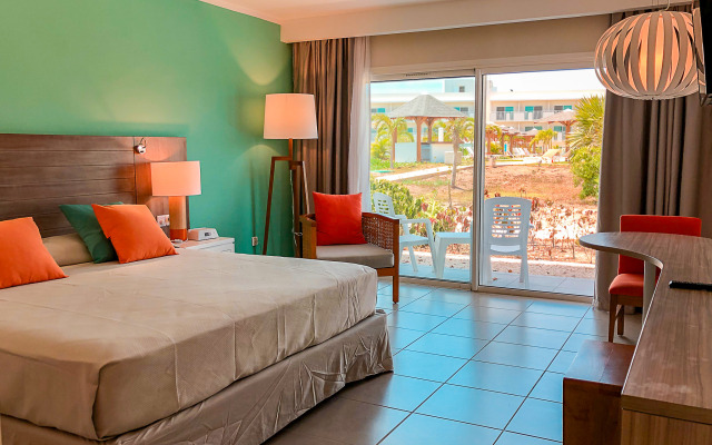 Hotel Valentin Cayo Cruz