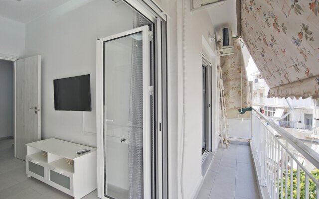 Sofia s Home in Piraeus