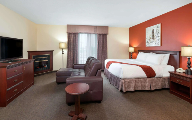 Le Parc Gatineau, Tapestry Collection by Hilton