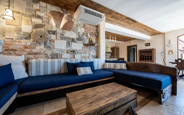 Villa Cook with Sea View - Pool - Jacuzzi at Balchik