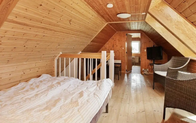 Comfortable Holiday Home in Henne With Terrace