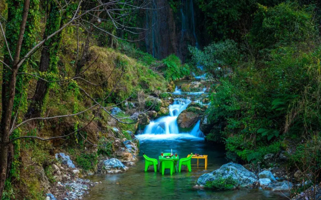 The Hosteller Mussoorie by the Stream Side