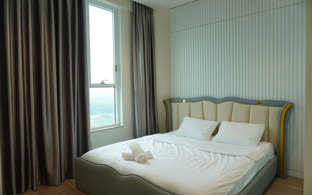 Nice Apartments at Thu Thiem Ziet River