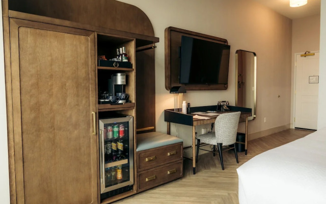 The Olive Ann Hotel, Grand Forks, a Tribute Portfolio Hotel