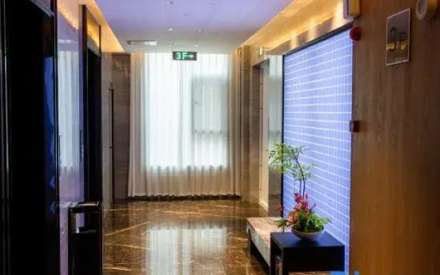 Huihong Hotel