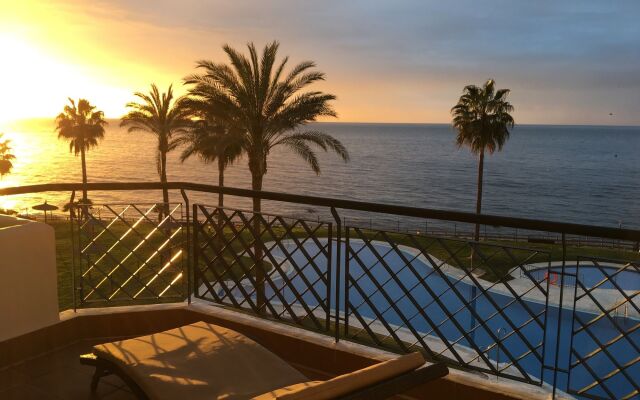 Mi Capricho Beachfront Apartment - Sitio de Calahonda